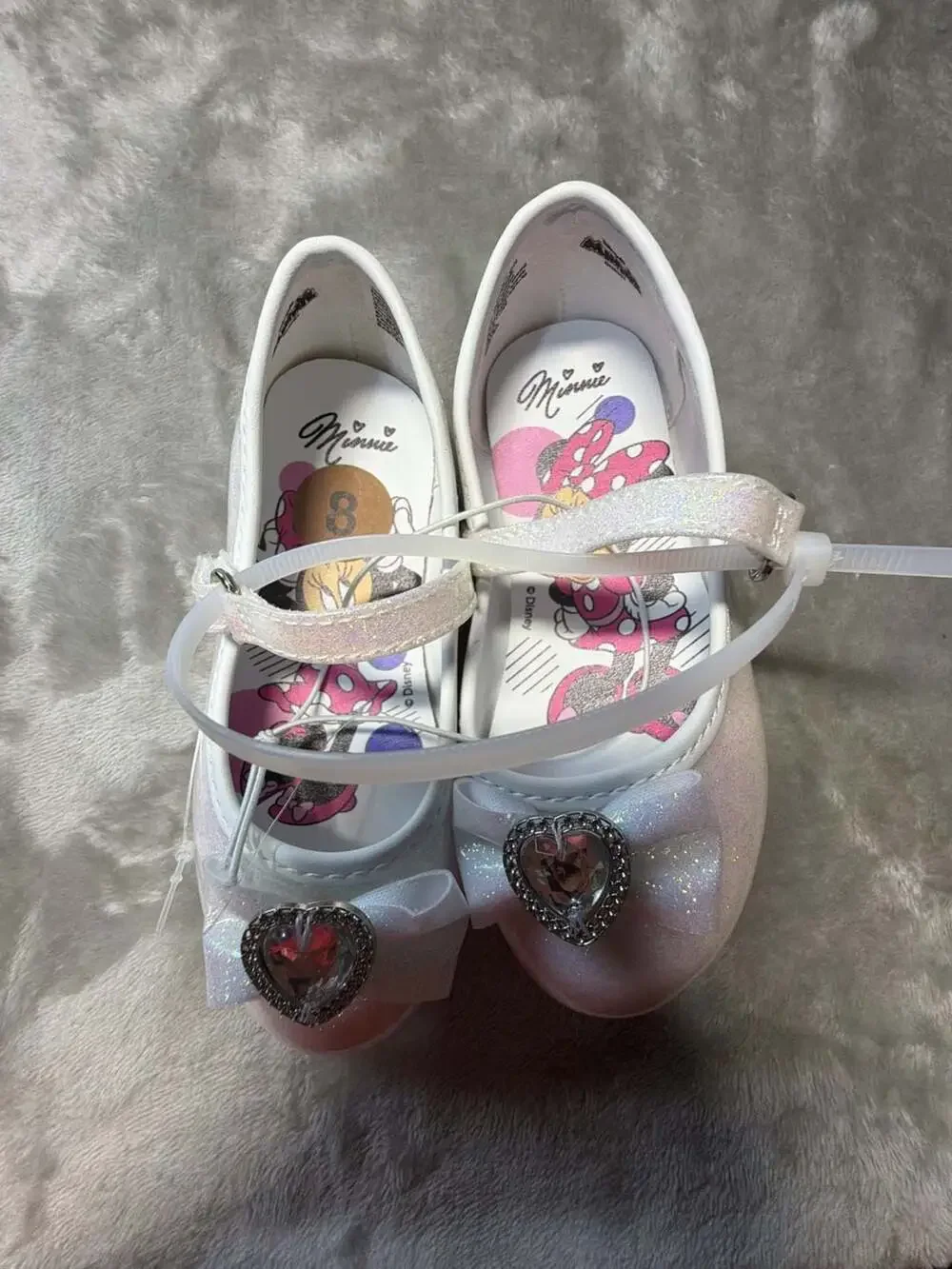 Disney Minnie Mouse Toddler Girls White Glitter Mary Jane Dress Shoes with Heart